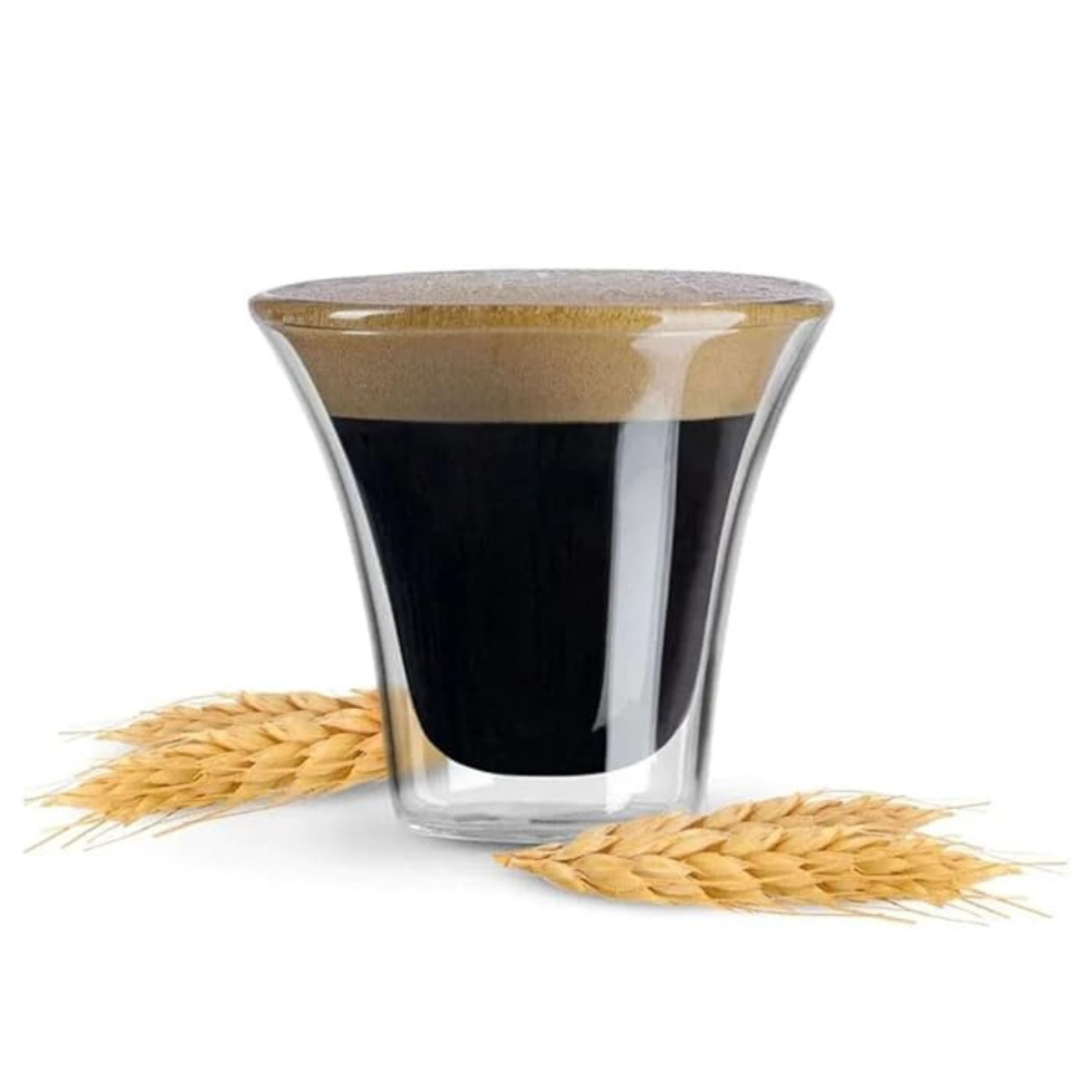Bicchierino in vetro con orzo solubile e una spiga di grano