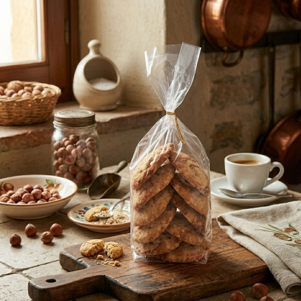 Biscotti artigianali alla nocciola immagine ambientata